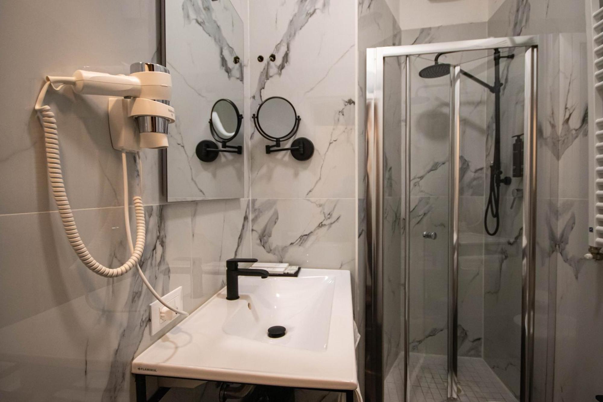 Emma Hotel Bologna Fiera กรานาโรโล เดลเลมิเลีย ภายนอก รูปภาพ