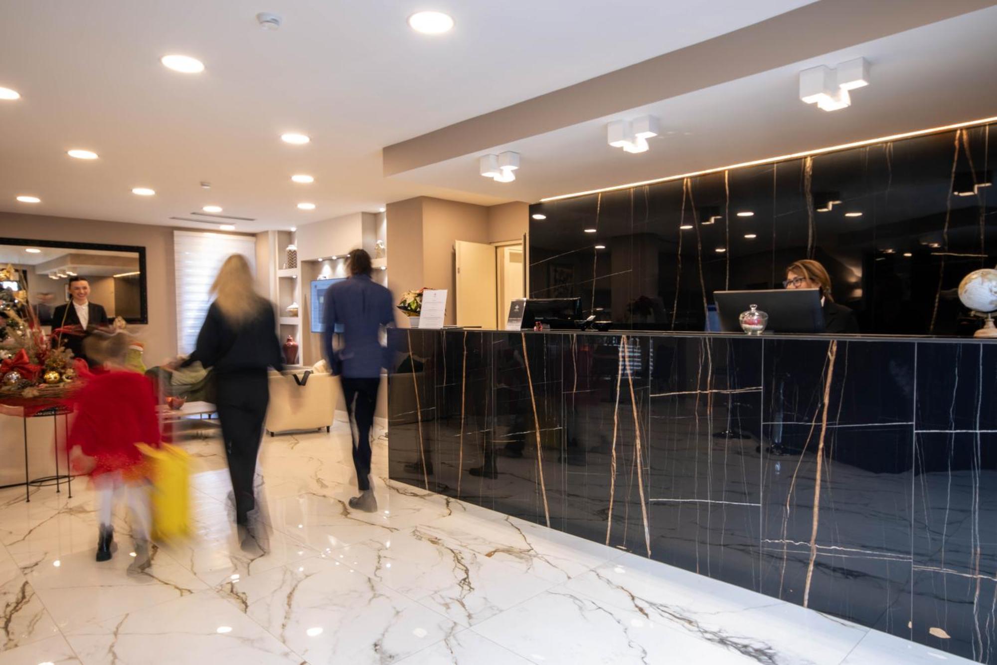 Emma Hotel Bologna Fiera กรานาโรโล เดลเลมิเลีย ภายนอก รูปภาพ