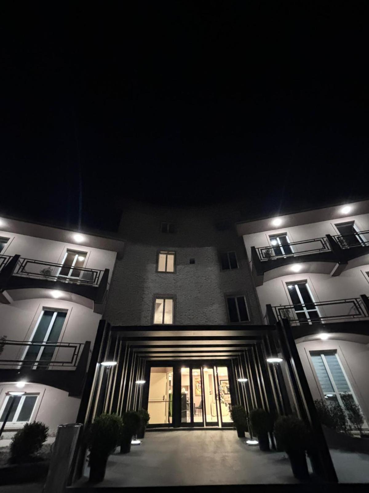 Emma Hotel Bologna Fiera กรานาโรโล เดลเลมิเลีย ภายนอก รูปภาพ