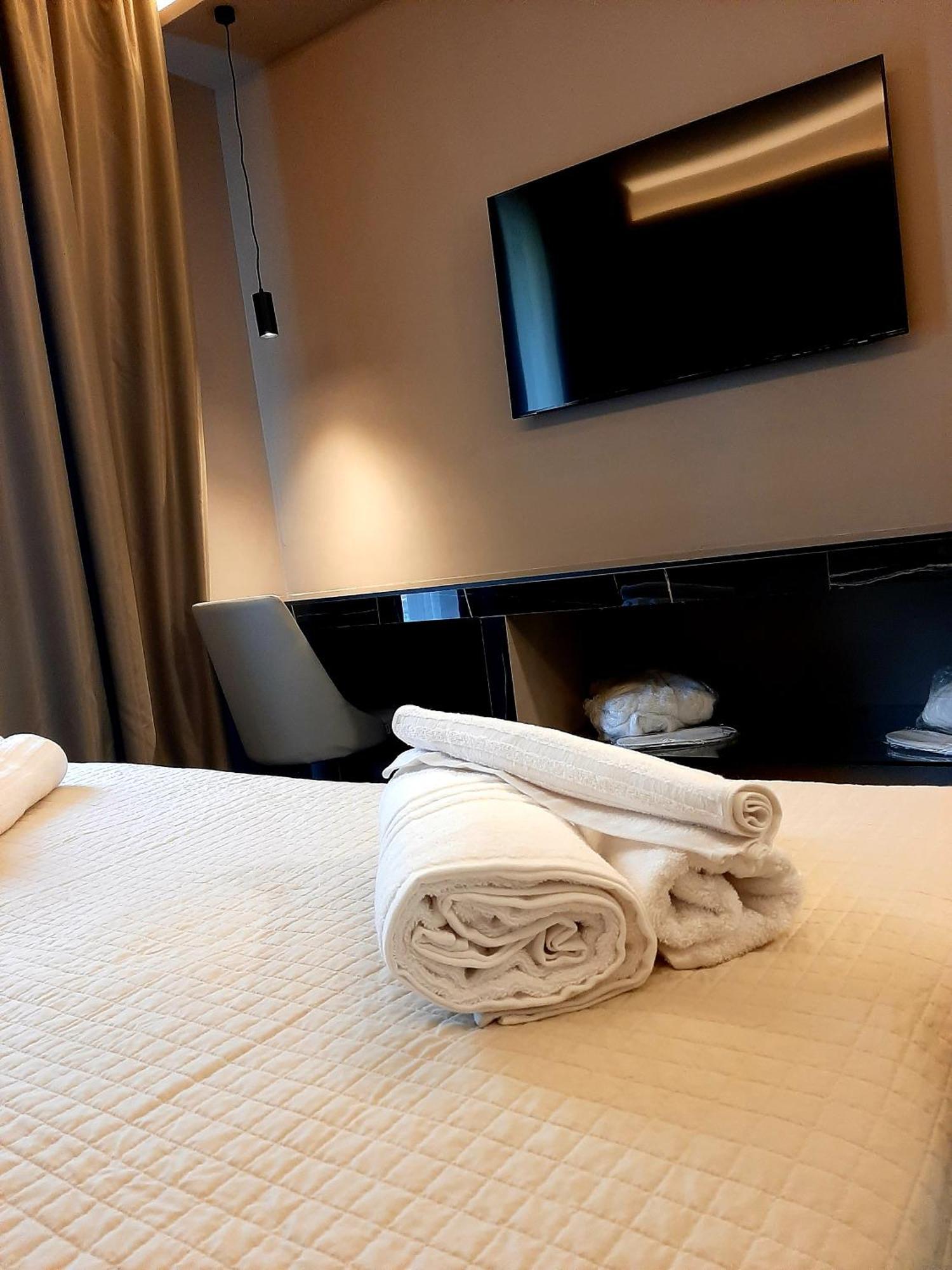 Emma Hotel Bologna Fiera กรานาโรโล เดลเลมิเลีย ภายนอก รูปภาพ
