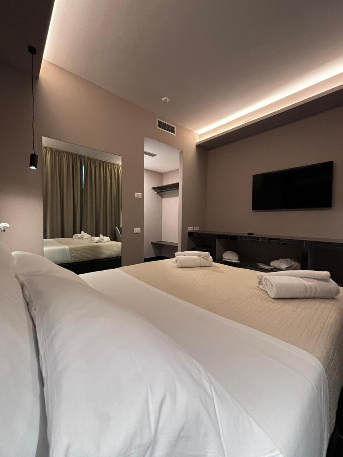 Emma Hotel Bologna Fiera กรานาโรโล เดลเลมิเลีย ภายนอก รูปภาพ