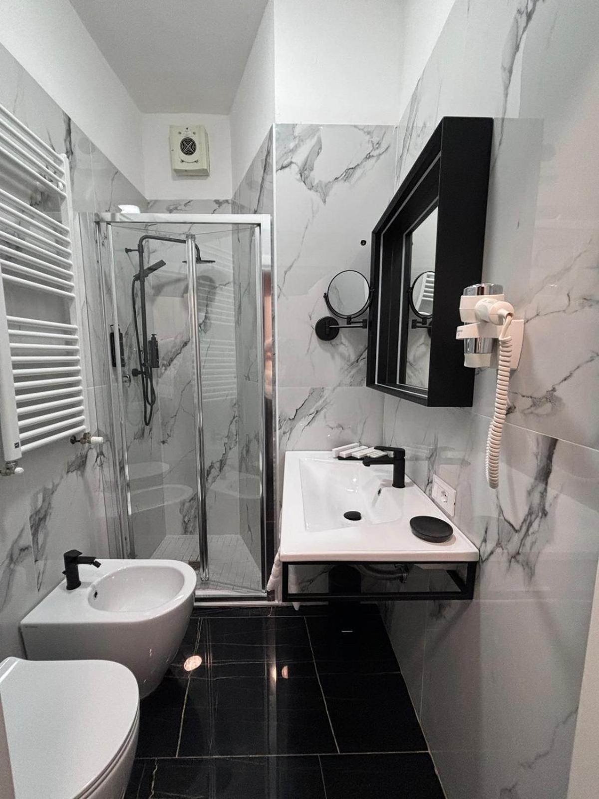 Emma Hotel Bologna Fiera กรานาโรโล เดลเลมิเลีย ภายนอก รูปภาพ